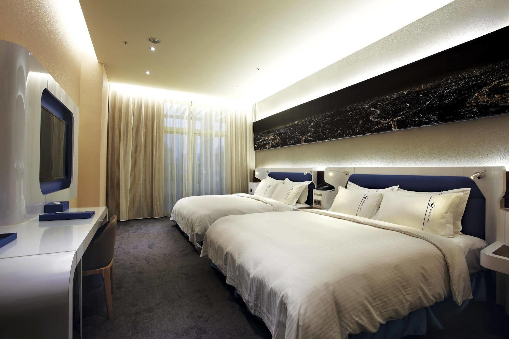 Airline Inn Green Park Way Taichung Buitenkant foto